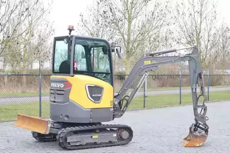 Minigrävare 2020 Volvo ECR25 ELECTRIC | JECR25D | TILTBUCKET | BUCKET | L (5)