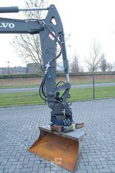Mini-koparki 2022 Volvo EW 60 E | DEMO | 30 KM/H | ROTOTILT + GRIPPER | BU (13)