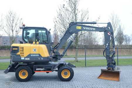 Mini-koparki 2022 Volvo EW 60 E | DEMO | 30 KM/H | ROTOTILT + GRIPPER | BU (4)