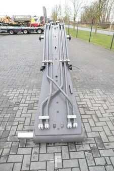 Liitteet 0 Volvo EC 250 E | BOOM + STICK | AUSLEGER | GOOD CONDITIO (13)