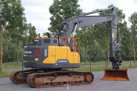 Rupsgraafmachines 2020 Volvo ECR235EL | ECR 235 EL | TILTROTATOR | BUCKET | GOO (6)