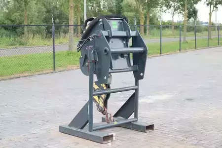 Grues mobiles 2019 [div] W5U WINCH | WINDE 5 TON (MANITOU) (3)