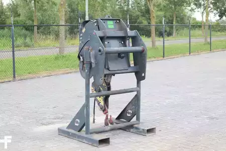 Grues mobiles 2019 [div] W5U WINCH | WINDE 5 TON (MANITOU) (7)
