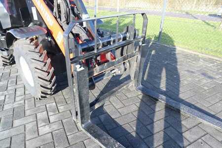 Wielladers 2022 Manitou MLA 2-25 H | FORKS | QUICK COUPLER | NEW UNUSED (11)