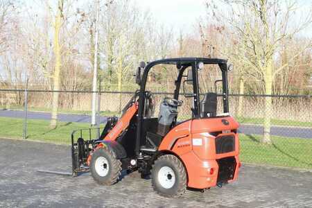 Wielladers 2022 Manitou MLA 2-25 H | FORKS | QUICK COUPLER | NEW UNUSED (3)