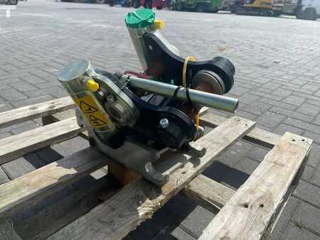 Anbauteile 2020 Sanderson STEELWRIST TMX S30 -180HA | TILT QUICKCOUPLER | TI (5)