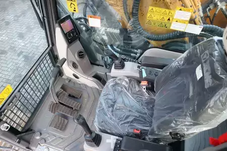 Telakaivinkoneet  2023 XCMG XE300E | CE | CUMMINS STAGE V | HAMMER / SHEAR (16)