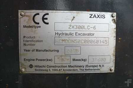 Escavadora de rastos 2018 Hitachi ZX300 LC-6 | ROTOTILT | BUCKET | GPS (20)