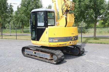Mini gruas 1999 Maeda LC755-3 | 17.5 M LIFT HEIGHT | CRAWLER | UNIC (11)