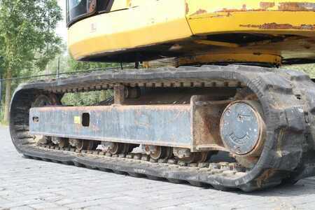 Mini gruas 1999 Maeda LC755-3 | 17.5 M LIFT HEIGHT | CRAWLER | UNIC (13)