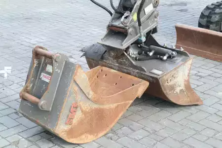 Minibagry 2021 Volvo ECR25 ELECTRIC | JECR25D | TILTBUCKET | BUCKET | L (11)