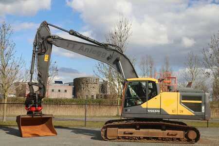 Rupsgraafmachines 2017 Volvo EC250EL | EC 250 EL | ROTOTILT | BUCKET (1)