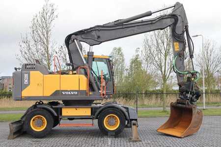 Escavadora de rodas 2018 Volvo EW 220 E | TILTROTATOR | BUCKET | 2-PIECE | BSS (4)