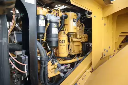 Kolové nakladače 2017 Caterpillar 950M | 950 M | QUICK COUPLER | RIDE CONTROL (13)