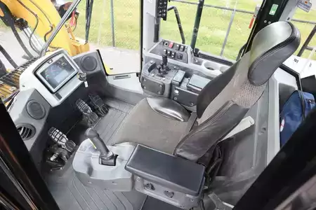 Kolové nakladače 2017 Caterpillar 950M | 950 M | QUICK COUPLER | RIDE CONTROL (15)