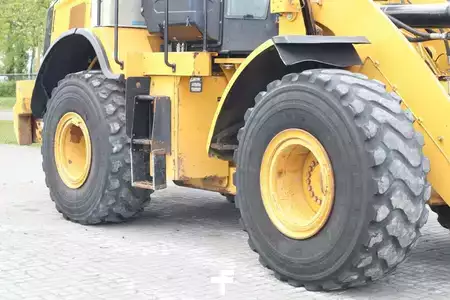 Kolové nakladače 2017 Caterpillar 950M | 950 M | QUICK COUPLER | RIDE CONTROL (8)