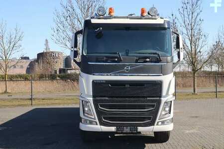 Outro 2018 Volvo FH 540 8X4 TANDEMLIFT | BIG AXLES | RETARDER | VDS (2)