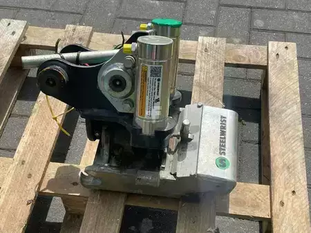 Přídavná zařízení 2020 Steelwrist TMX S30 -180HA | TILT QUICKCOUPLER | TILTING COUPL (6)