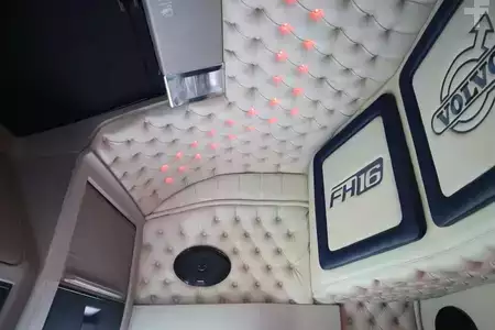 Ostatní 2017 Volvo FH 16.750 | 6X2 | RETARDER | HYDR | SPECIAL INTERI (19)