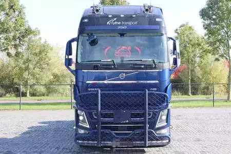 Ostatní 2017 Volvo FH 16.750 | 6X2 | RETARDER | HYDR | SPECIAL INTERI (2)