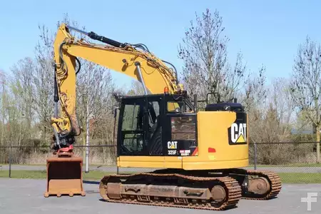 Korečková rýpadla 2018 Caterpillar 325 F LCR | ROTOTILT | BUCKET (3)