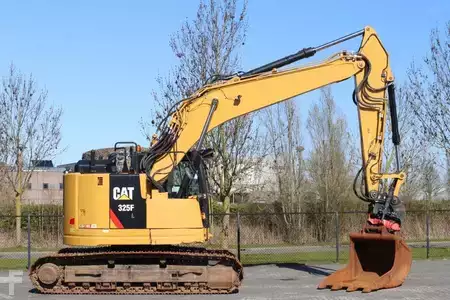 Korečková rýpadla 2018 Caterpillar 325 F LCR | ROTOTILT | BUCKET (4)