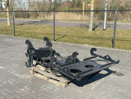 Osprzęt 2018 Dieci BUD7028 | CENTERING HANDLER | RIB HANDELING CLAMP (1)