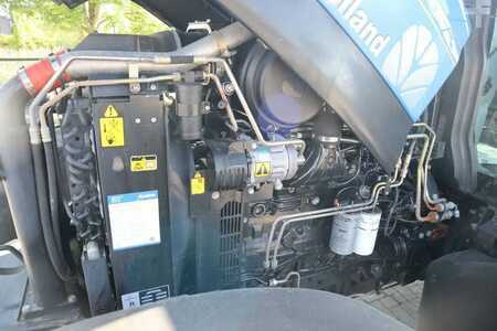 Ostatní 2005 New Holland Construction TS135A | 40 KM/H | 4X4 | SUPERSTEER (12)