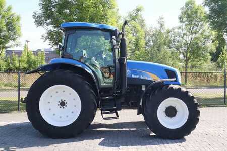 Ostatní 2005 New Holland Construction TS135A | 40 KM/H | 4X4 | SUPERSTEER (4)