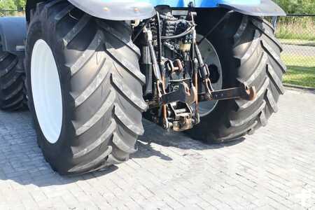 Ostatní 2005 New Holland Construction TS135A | 40 KM/H | 4X4 | SUPERSTEER (8)
