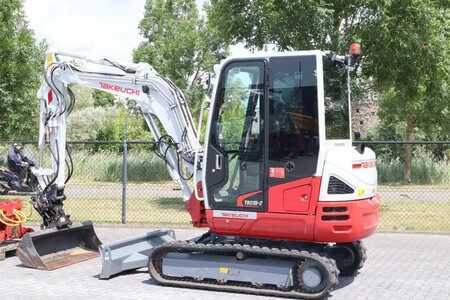 Minikaivinkoneet 2023 Takeuchi TB235-2 | TREE CUTTER | GRAB | TILT + 5 ATTACHMENT (4)