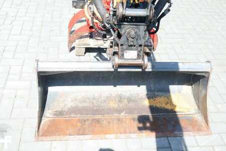 Minikaivinkoneet 2023 Takeuchi TB235-2 | TREE CUTTER | GRAB | TILT + 5 ATTACHMENT (9)