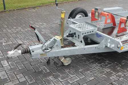 Andet 2024 Brian James DIGGER PLANT 2700 KG | TANDEM AXLE | MACHINE TRANS (17)