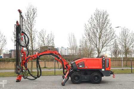 Rotary Drilling Rig 2021 Sandvik 2 PIECES COMMANDO DC 300 RI S5 | ONLY 470 DRILLING (1)