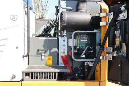 Escavadora de rastos 2022 Liebherr R920 COMPACT LC | ENGCON | 3X BUCKET | DOZER BLADE (15)