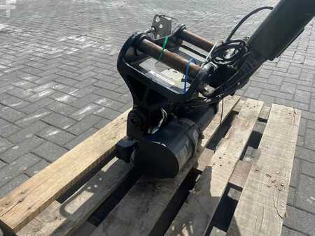 Osprzęt 2022 Steelwrist X06 S40 | TILT ROTATOR | VLS | FPL | RF (13)