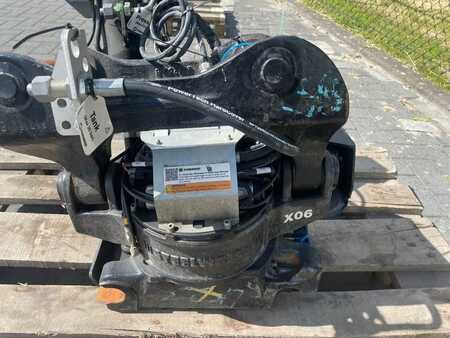 Osprzęt 2022 Steelwrist X06 S40 | TILT ROTATOR | VLS | FPL | RF (9)