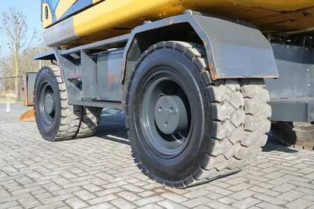 Mobilbagger 2020 Komatsu PW160-11 | ENGCON TILTROTATOR | BUCKET | TRAILER H (9)