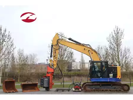 Korečková rýpadla 2018 Caterpillar 325 F LCR | MOVAX SG-50V | ROTOTILT | SHEET PILE D (1)
