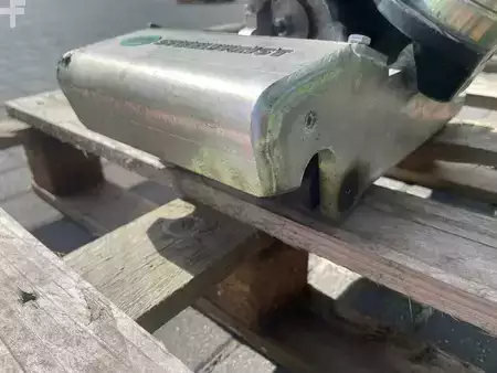 Acessórios 2020 Steelwrist TMX S30 -180HA | TILT QUICKCOUPLER | TILTING COUPL (11)