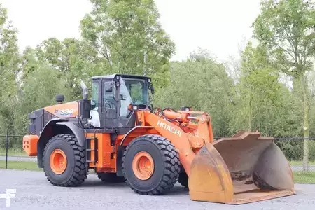 Carregadeira de rodas 2018 Hitachi ZW330-6 | ZW 330 -6 | BUCKET | JOYSTICK STEER | GO (5)
