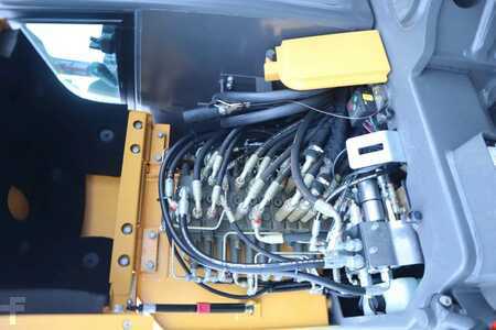Mini-koparki 2022 Volvo EW 60 E | DEMO | 30 KM/H | ROTOTILT + GRIPPER | BU (15)