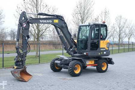 Mini-koparki 2022 Volvo EW 60 E | DEMO | 30 KM/H | ROTOTILT + GRIPPER | BU (2)