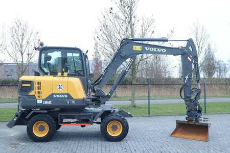 Mini-koparki 2022 Volvo EW 60 E | DEMO | 30 KM/H | ROTOTILT + GRIPPER | BU (4)