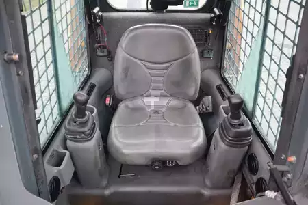 Skrid styr 2015 Gehl R165 | BUCKET | HIGHFLOW | GOOD TIRES (17)