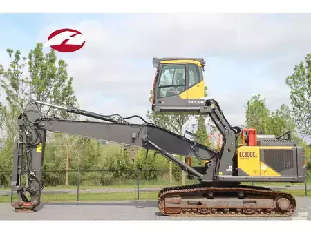 Rupsgraafmachines 2022 Volvo EC300EL | EC 300 EL | STRAIGHT BOOM | OIL QUICK | (1)
