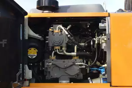 Korečková rýpadla 2016 Liebherr LH30M | LH 30 M | OILQUICK | SORTING GRAB (16)