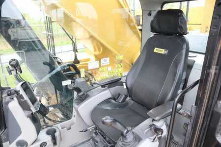 Koparki gąsienicowe 2017 Caterpillar 374 FL | BUCKET | QUICK COUPLER | AIRCO (16)