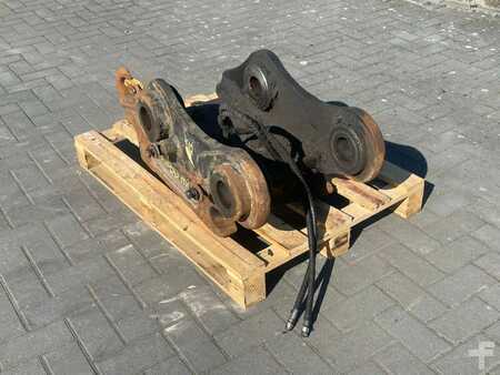 Attrezzatura 2016 Klepp Mek KM70 | S70 | G70 | QUICK COUPLER | SNELWISSEL (3)