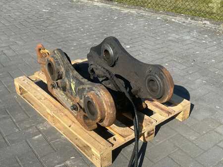 Attrezzatura 2016 Klepp Mek KM70 | S70 | G70 | QUICK COUPLER | SNELWISSEL (4)